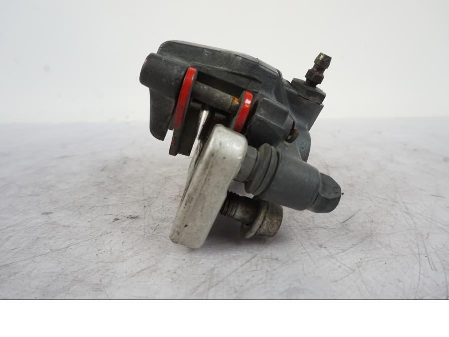 Snett uppifrån på Bromsok från en BMW R 1150 GS -2002 motorcykel.