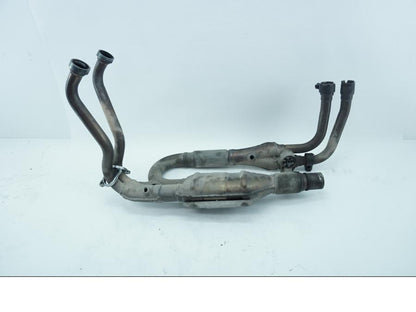 Framsidan på Grenrör från en Honda VFR 1200 -2012 motorcykel.