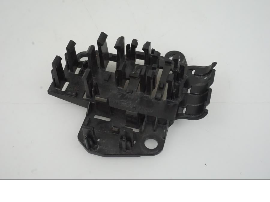 Framsidan på Kablage från en KTM 1290 Super Duke -2019 motorcykel.