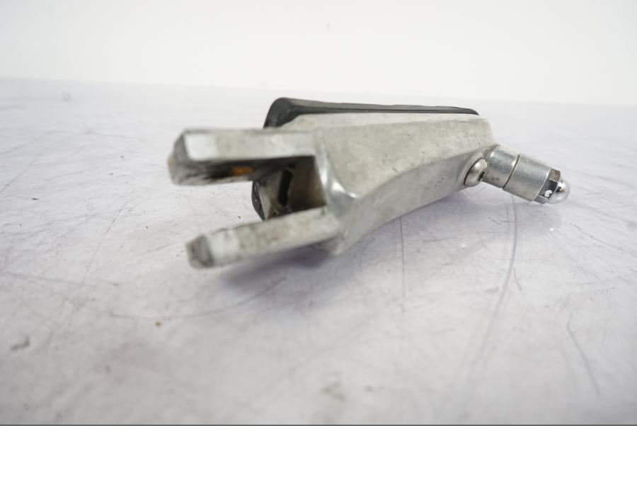 Extrabild1 på Fotpinne från en Honda VFR 1200 -2010 motorcykel.