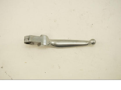 Baksidan på Bromsgrepp från en H-D Harley diverse -2010 motorcykel.