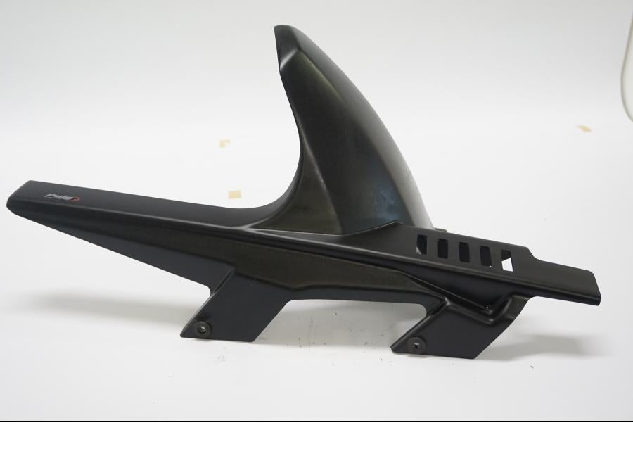 Framsidan på Svingskärm från en BMW F 700 GS -2013 motorcykel.