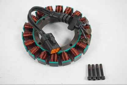 Framsidan på Generator från en H-D Softail Standard FXST -2001 motorcykel.