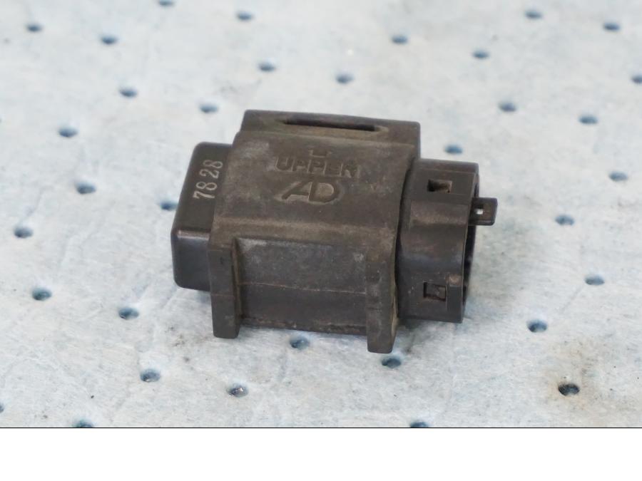 Baksidan på Tilt Sensor från en Suzuki GSX-R 1000 -2008 motorcykel.