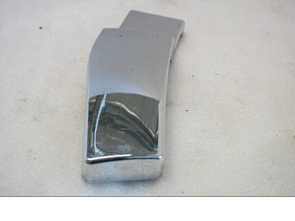 Höger sida på Ramplast från en Suzuki VL 800 -2004 motorcykel.