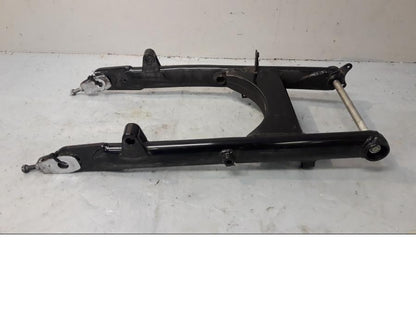 Framsidan på Sving från en Suzuki LS 650 -2002 motorcykel.