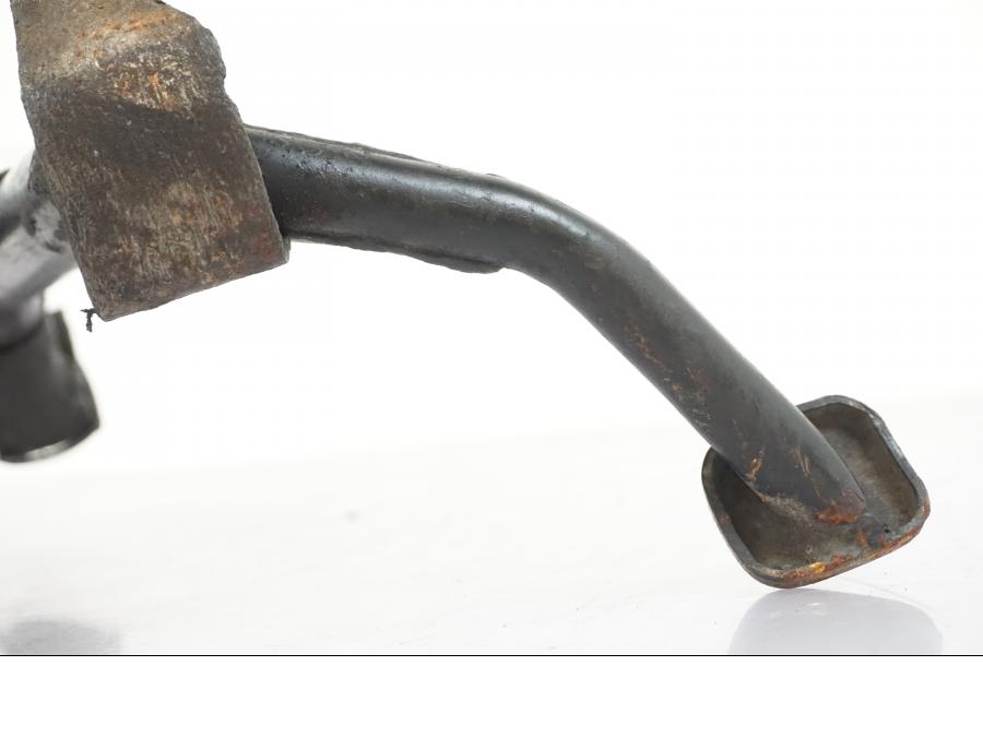 Extrabild4 på Centralstöd från en Suzuki GSX 550 EF -1985 motorcykel.