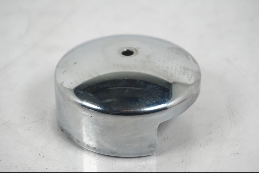 Höger sida på Startmotorkåpa från en H-D Softail Standard FXST -2001 motorcykel.