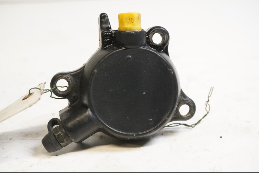 Framsidan på Kopplingslavcylinder från en Honda CBR 1100 XX -1997 motorcykel.