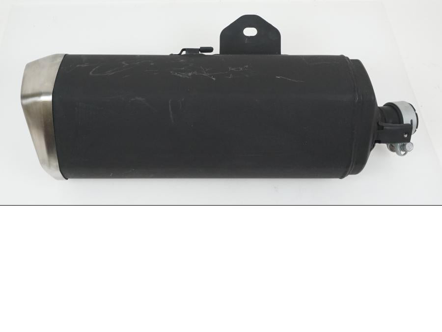 Framsidan på Ljuddämpare från en Kawasaki Z 300 -2016 motorcykel.