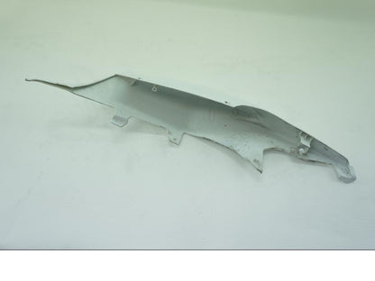 Höger sida på Bakvinge från en Suzuki GSX-R 1000 -2008 motorcykel.