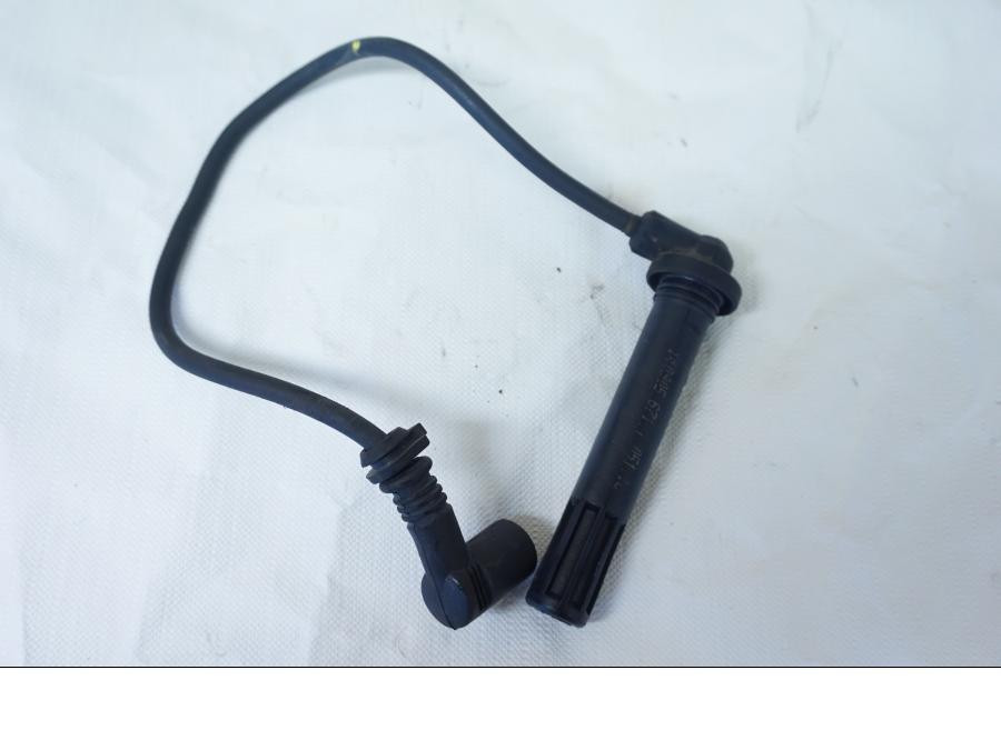 Framsidan på Tändspole från en Ducati 899 Panigale -2015 motorcykel.