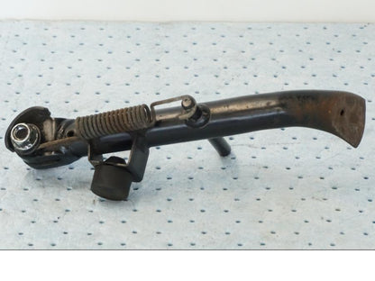 Vänster sida på Sidostöd från en Yamaha X-Max 250 -2016 scooter.