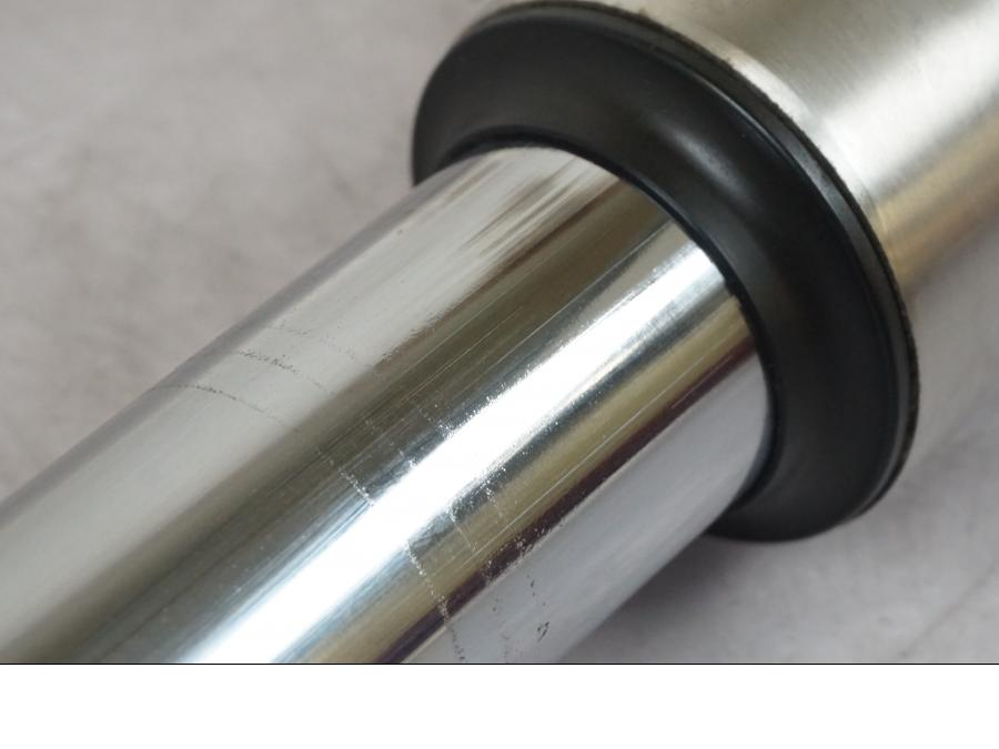 Extrabild2 på Gaffelben från en Suzuki SV 650 -1999 motorcykel.