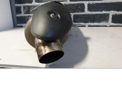 Extrabild1 på Ljuddämpare från en Ducati Monster 696 -2013 motorcykel.