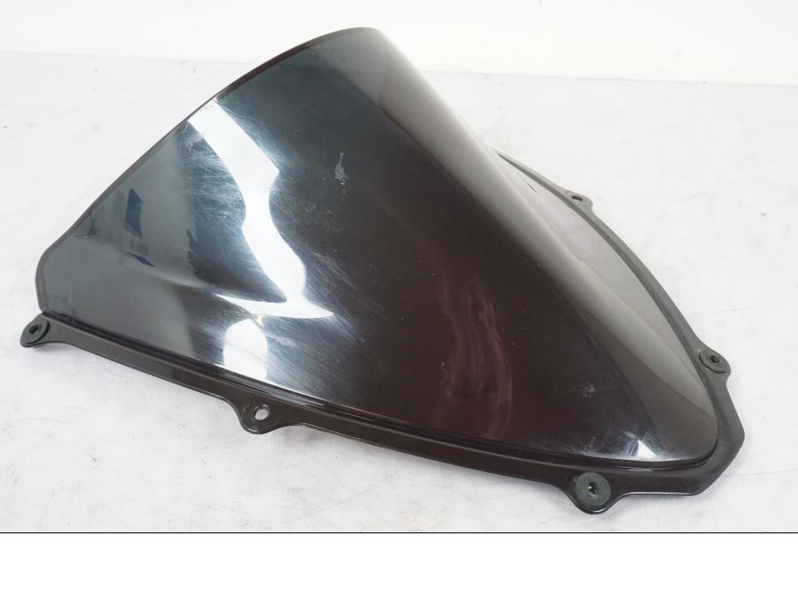 Höger sida på Vindruta från en Suzuki GSX-R 750 -2007 motorcykel.