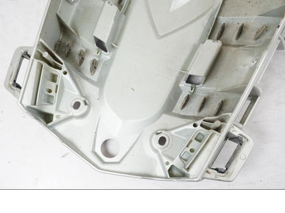 Snett uppifrån på Sadelfäste från en BMW R 1200 GSA -2012 motorcykel.