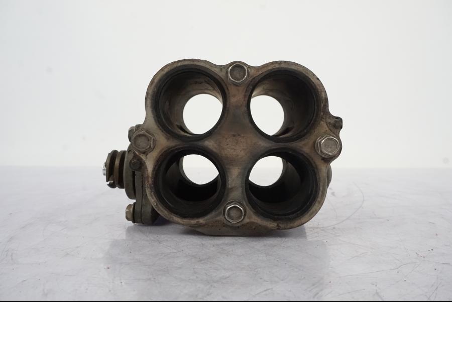 Extrabild1 på Avgasspjäll från en Honda CBR 900 RR -2003 motorcykel.