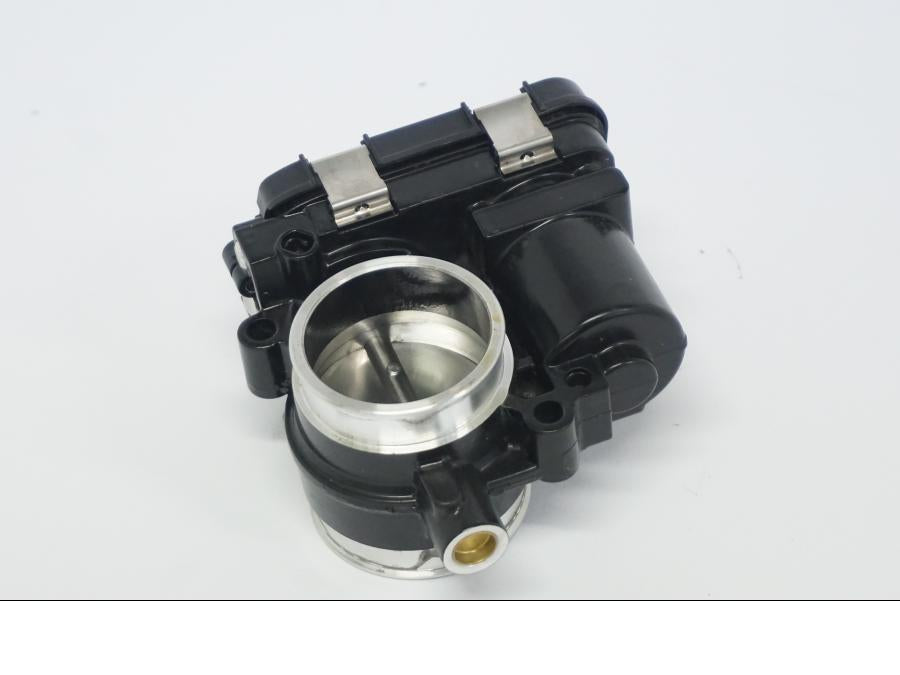 Extrabild1 på Spjällhus från en BMW R 1250 GS -2022 motorcykel.