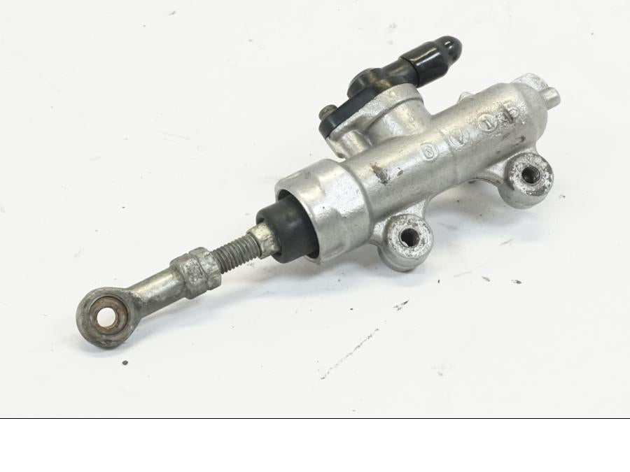 Framsidan på Bromshuvudcylinder från en Suzuki GSX-R 1000 -2007 motorcykel.