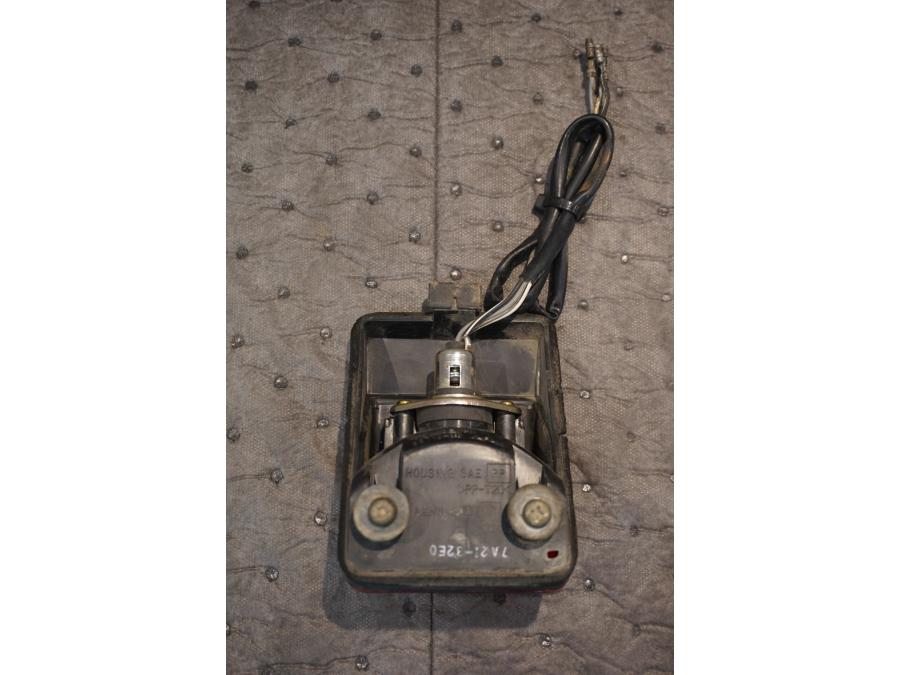 Baksidan på Baklampa från en Suzuki DR 650 -1997 motorcykel.