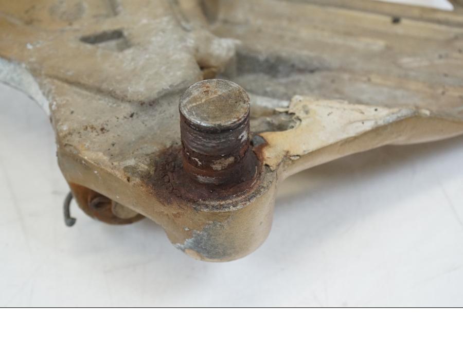 Extrabild2 på Fotpinnefäste från en Honda NSR 125 -1991 motorcykel.