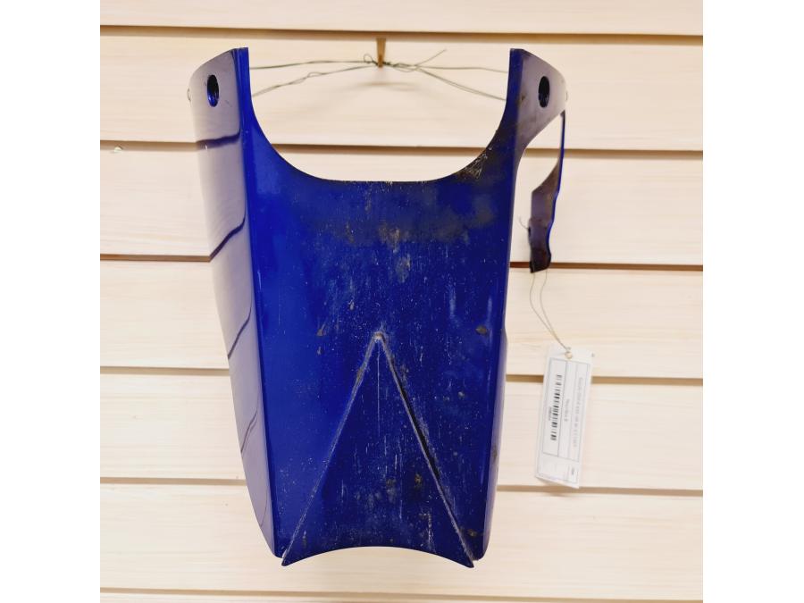 Framsidan på Magkåpa från en Suzuki GSX-R 600 -2000 motorcykel.