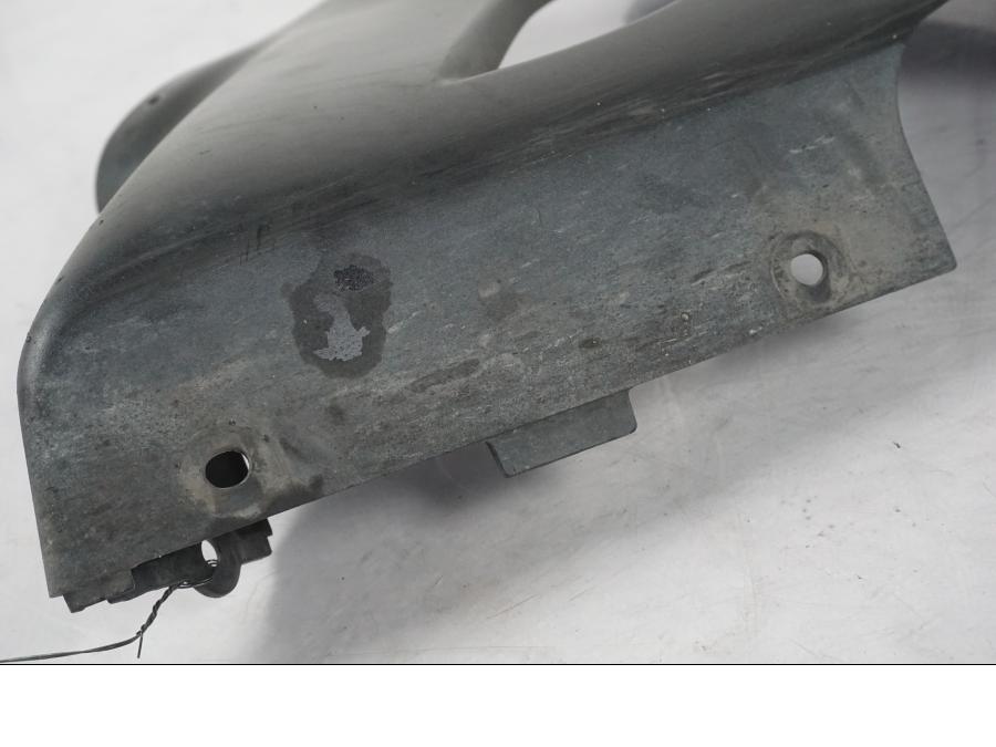 Snett uppifrån på Magkåpa från en Kawasaki ZX-6R -2005 motorcykel.