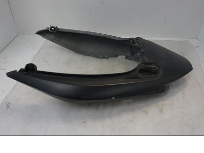 Baksidan på Bakvinge från en Suzuki GSX 1400 -2002 motorcykel.