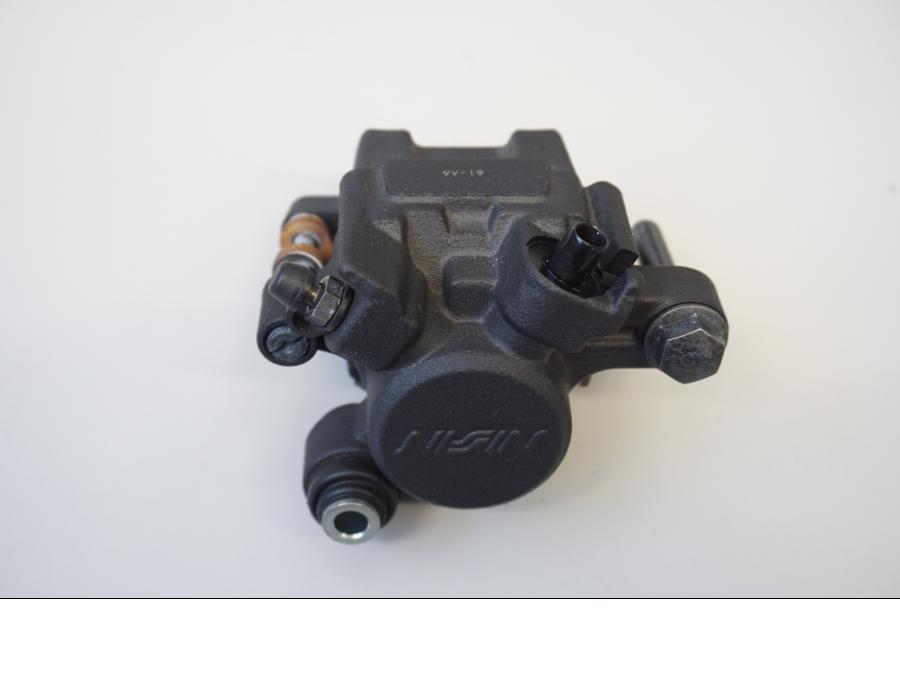 Framsidan på Bromsok från en Yamaha MT-07 -2020 motorcykel.