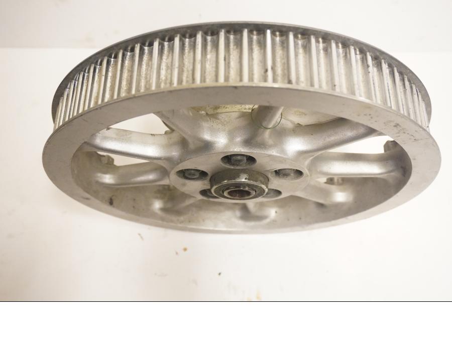 Baksidan på Remdrev från en Yamaha XV 1900 -2007 motorcykel.