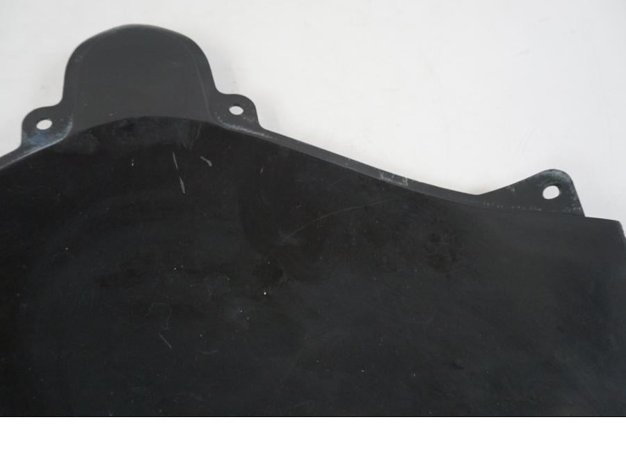 Höger sida på Toppkåpa från en Suzuki GSX-R 750 -2001 motorcykel.