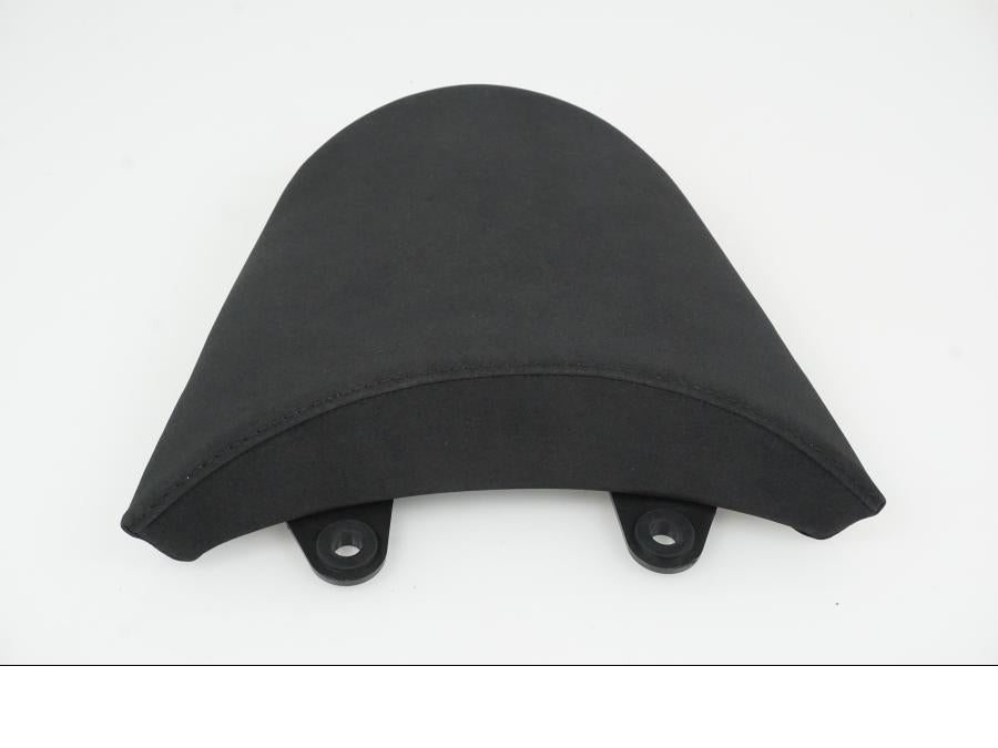 Höger sida på Sadel från en Ducati X Diavel S -2020 motorcykel.