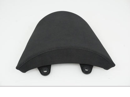 Höger sida på Sadel från en Ducati X Diavel S -2020 motorcykel.