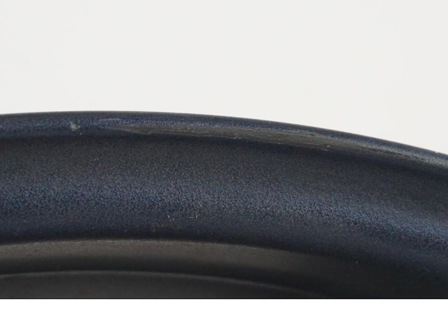 Höger sida på Fälg från en Buell 1125 R -2008 motorcykel.