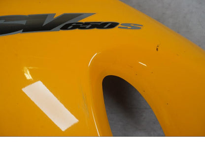Höger sida på Toppkåpa från en Suzuki SV 650 -1999 motorcykel.