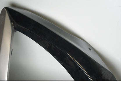 Vänster sida på Sidkåpa från en Suzuki GSX-R 750 -2010 motorcykel.