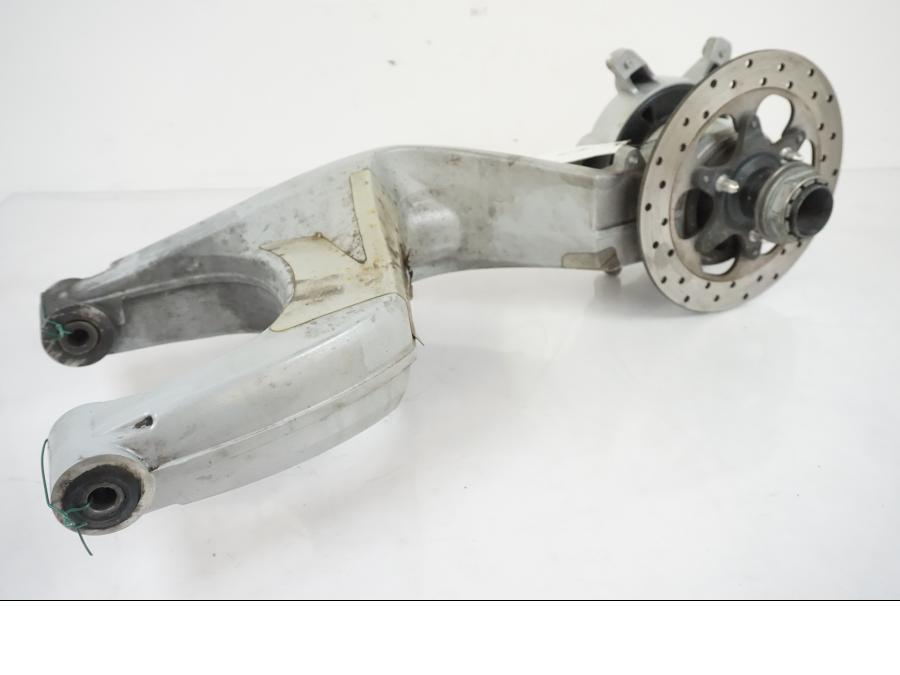 Extrabild1 på Sving från en BMW F 650 CS -2002 motorcykel.