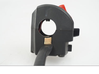 Vänster sida på Styrelreglage från en Yamaha XJ 900 -1997 motorcykel.