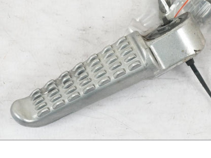 Höger sida på Fotpinne från en Kawasaki Z 900 -2019 motorcykel.