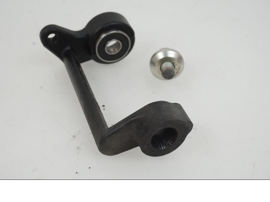 Baksidan på Växelled från en KTM 1290 Super Duke -2019 motorcykel.