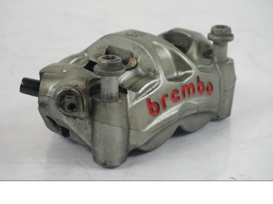 Baksidan på Bromsok från en KTM 1290 Super Duke R -2018 motorcykel.