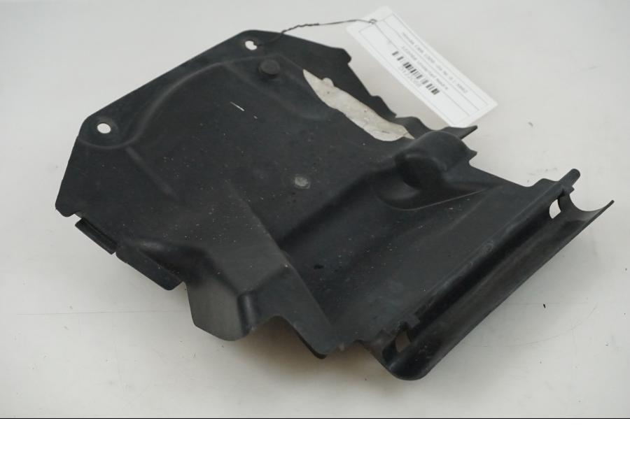 Framsidan på Undertail från en Honda CBR 1000 -2005 motorcykel.