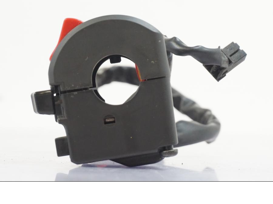 Vänster sida på Styrelreglage från en Kawasaki ZX-10R -2008 motorcykel.