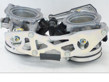 Baksidan på Spjällhus från en KTM 1290 Super Adventure R -2021 motorcykel.