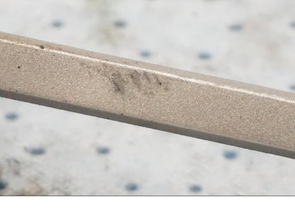 Höger sida på Fotpinnefäste från en Yamaha YZF 1000 R1 -2010 motorcykel.