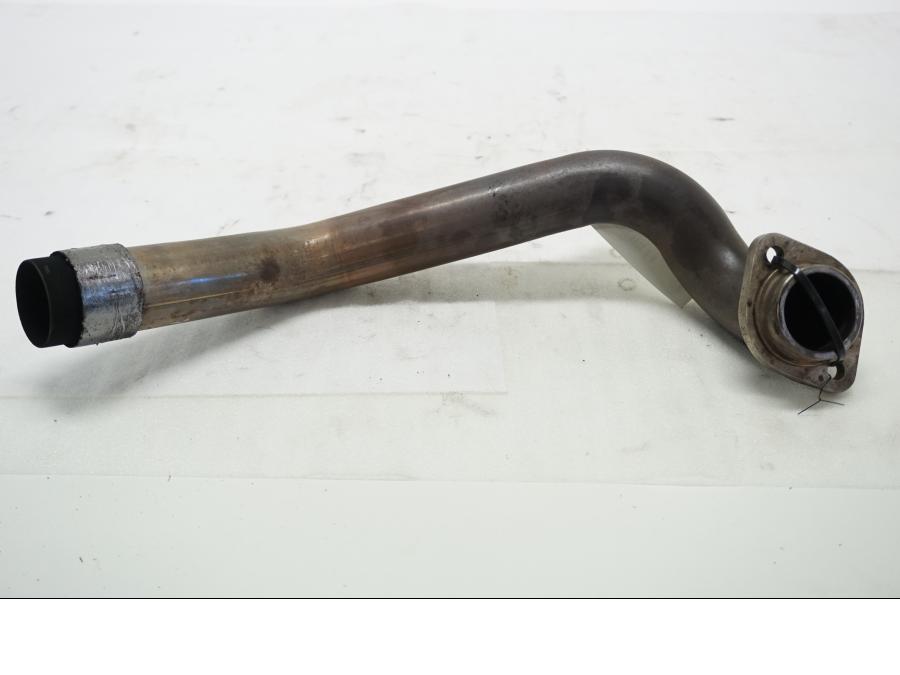 Framsidan på Grenrör från en Aprilia SL 750 Shiver -2008 motorcykel.