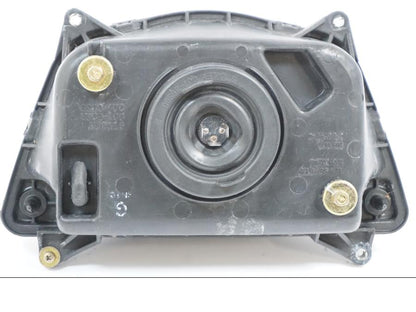 Snett nerifrån på Strålkastare från en Honda VTR 1000 F -1999 motorcykel.