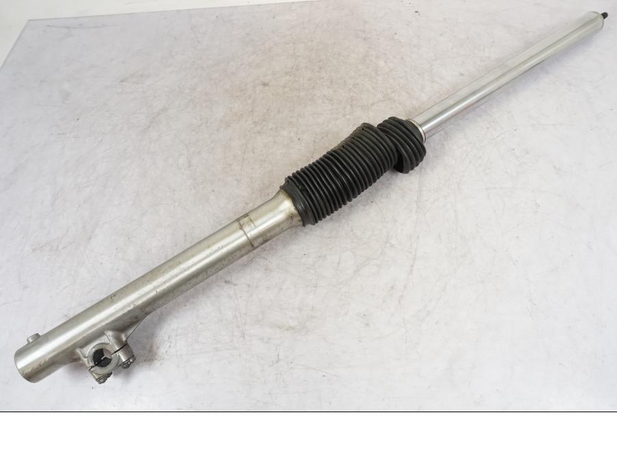 Extrabild3 på Gaffelben från en Honda XL 125 R -1998 motorcykel.