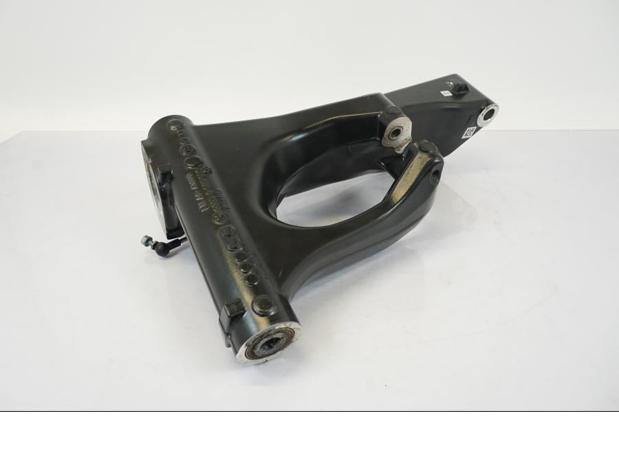 Framsidan på Sving från en BMW R 1250 GS -2019 motorcykel.